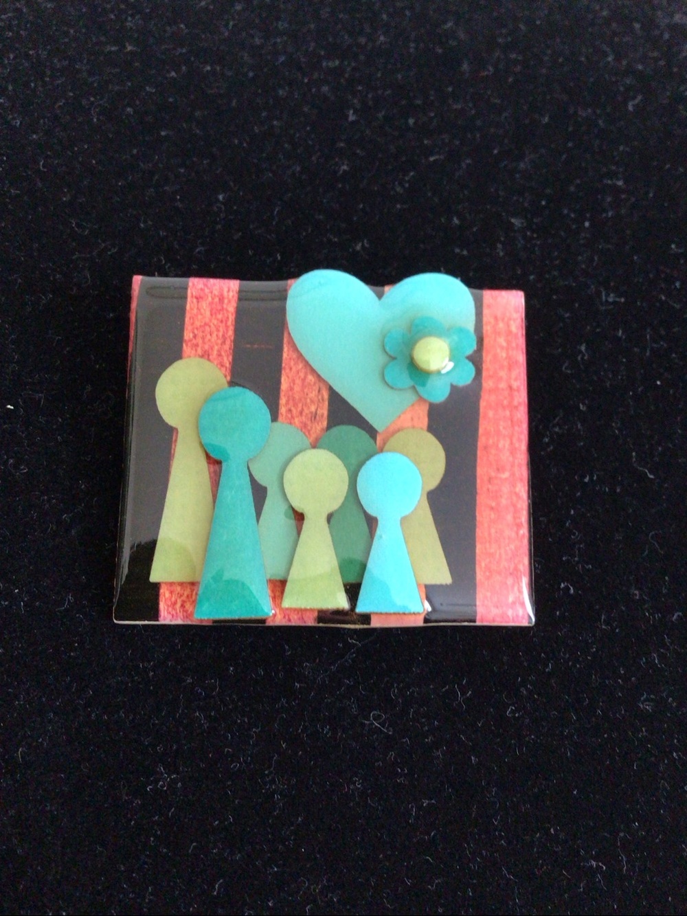 Lucinda Heart & Flowers Peoples Pin Brooch